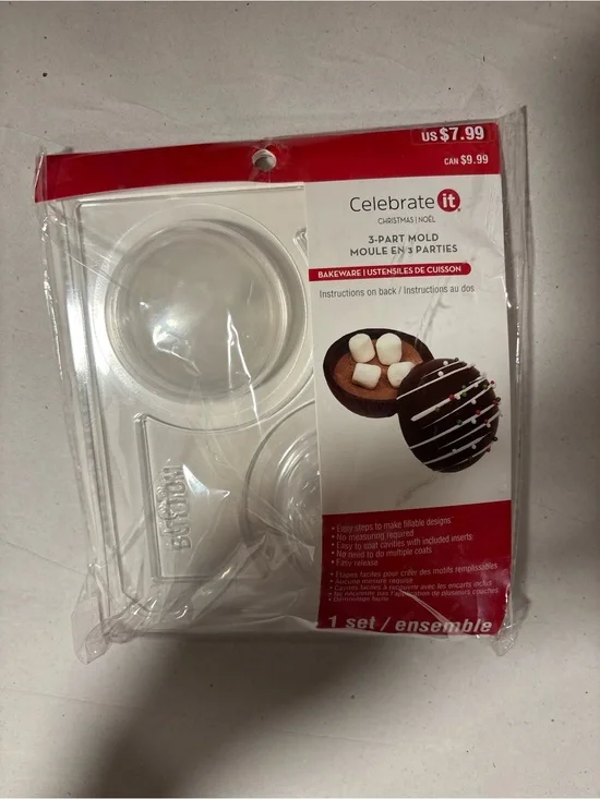 Celebrate It Clear 3-Part Baking Mold - Clear for baking treats NWT
