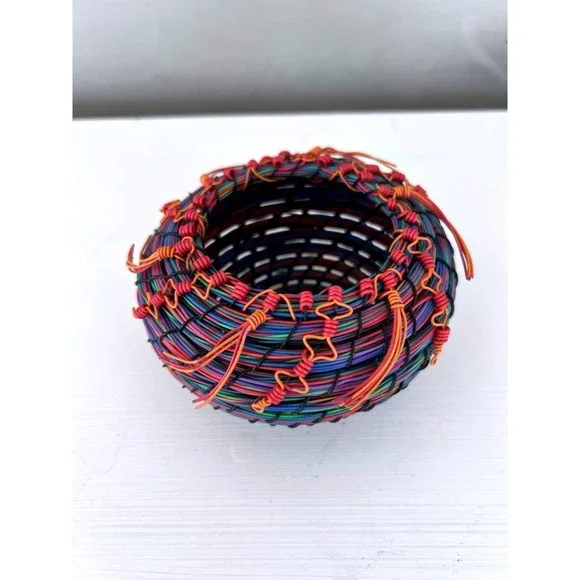 Telephone Wire Basket‎ Art Handmade Farling 1998 Summer Fiesta Signed Vintage