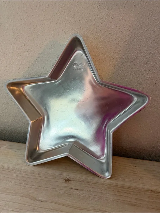 1971 Wilton Silver Star-Shaped Cake Pan