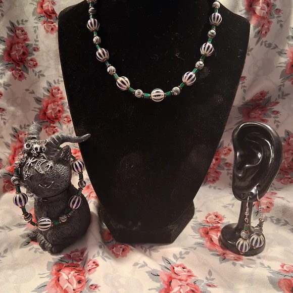 Striped Bead Necklace Set in Black, White, and Green