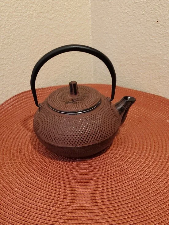 Cast Iron Teapot Brown with Black Handle - Traditional 