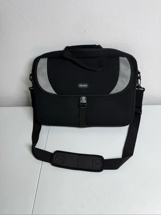 Targus Laptop Messenger Bag Black Briefcase Shoulder Bag NWOT