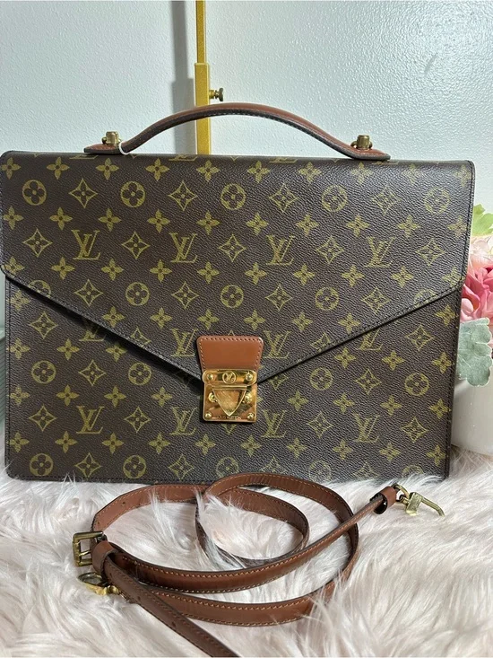 VINTAGE Louis Vuitton Monogram messenger bag