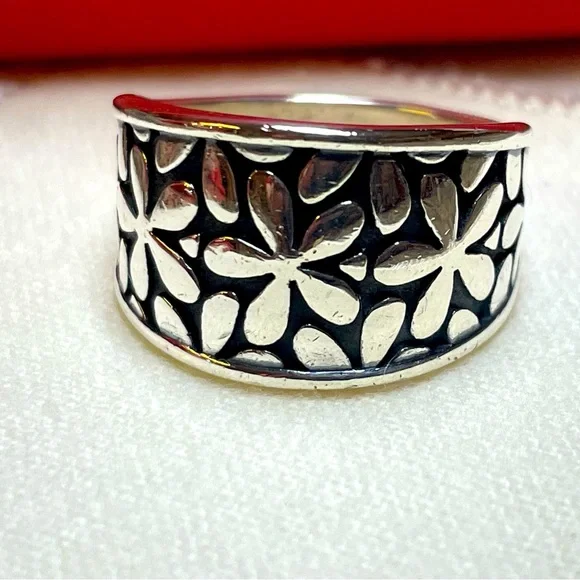 James Avery Silver Floral Band Ring