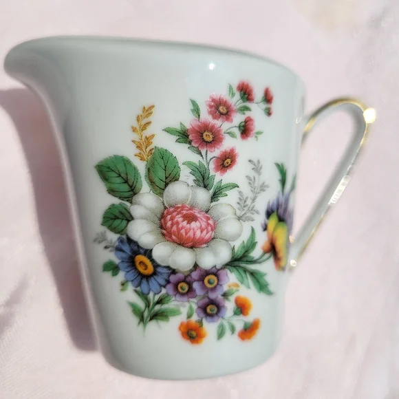 Vintage Creamer ~ PMR Bavaria Germany ~ Flowers ~ EUC ~ Sweet Little Item!