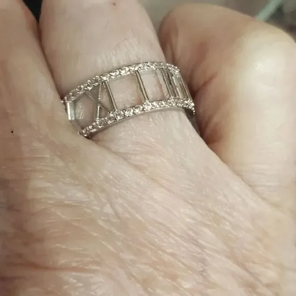 Unisex Roman Numeral Ring...Size 7....New