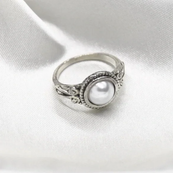 Faux Round Pearl Ring