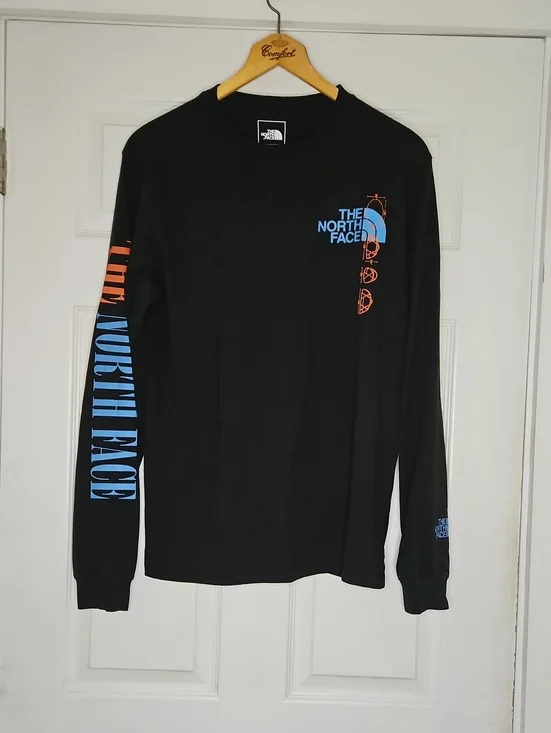 The North Face Recycled Expedition Graphic Long-Sleeve Shirt - Men's Medium
