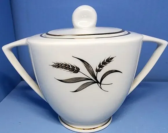 EMBASSY USA Vitrified Gold Black Wheat Pattern Sugar Bowl & Lid Pointed Handles
