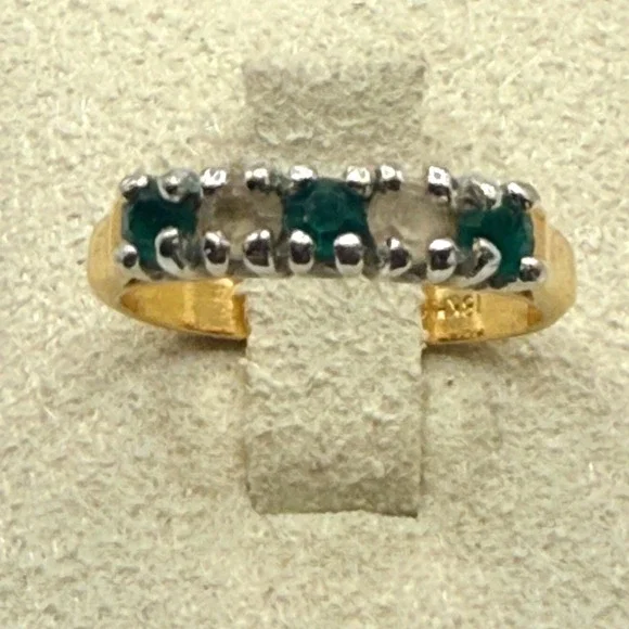 Vintage 18K Gold Plated Green Clear Rhinestone Five Stone Ring Size 4.75 18KHGE