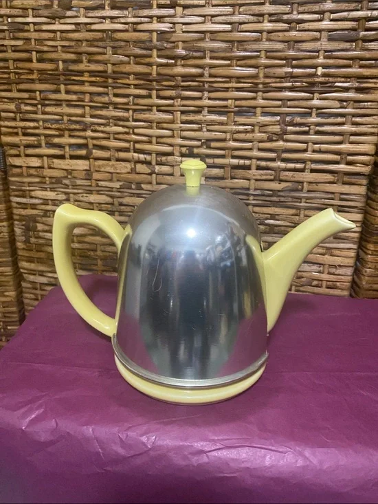 Vintage Mid century yellow Hall teapot w/ insulated cover