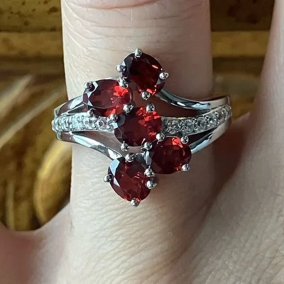 Natural Red Garnet Sterling Silver Cluster Ring Size 6