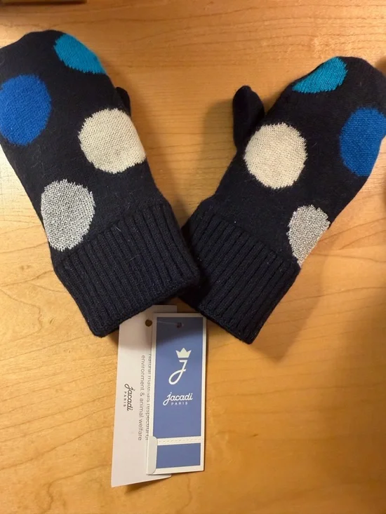 Jacadi Navy Mittens with Blue and White Polka Dots