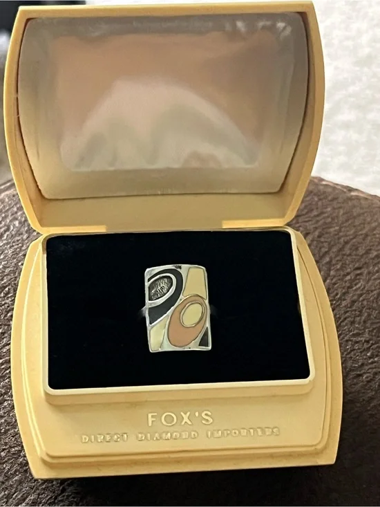 Vintage 925 enamel ring