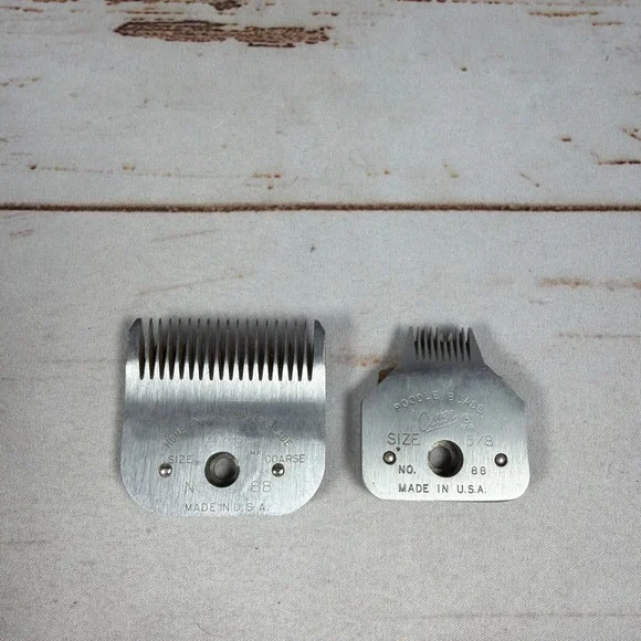 Lot of 2 Oster Animal Clipper Blades Size Coarse & 5/8 USA Dog Grooming Tested