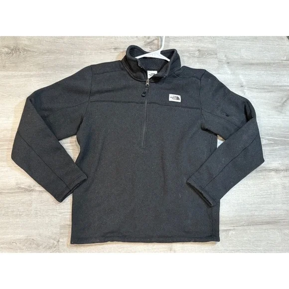 The North Face Mens Black Quarter Zip Pullover Fleece Jacket - Medium‎