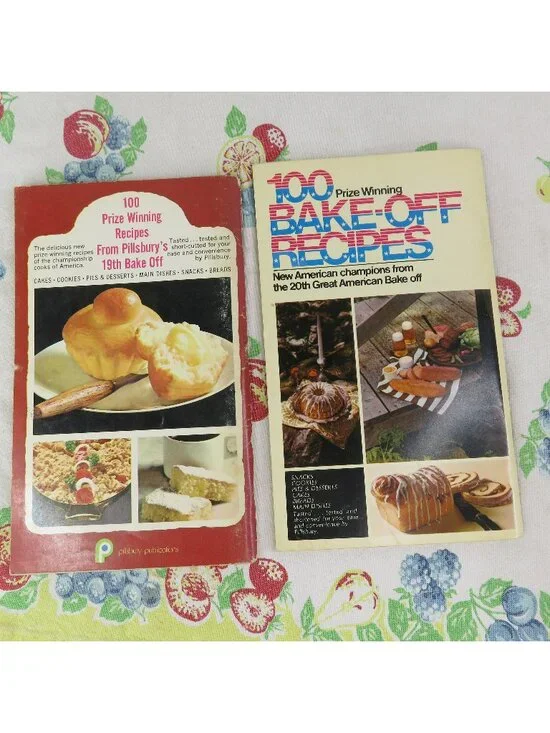 19th and 20th Grand National Pillsbury Bake-Off Cookbooks Booklets Lot of 2