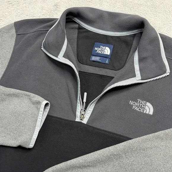 The North Face Mens Quarter Zip Fleece Lake Tahoe California Patch Gray Black L
