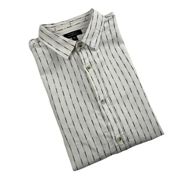 Banana Republic Men’s Short Sleeve Button Up Linen Blend White Black Stripe-XL