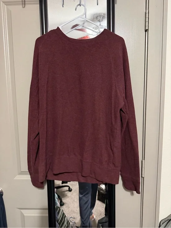 Banana Republic Men's Crewneck Sweater in Wine