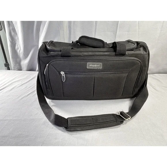 Eddie Bauer travel black duffle bag 18