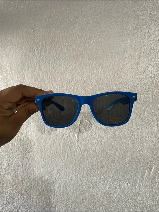 Blue glasses
