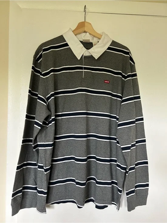 New with Tags Levi's Men's Gray Striped Classic Rugby Polo Relaxed Fit