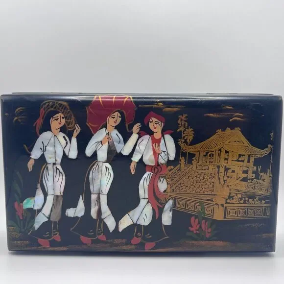 Vintage Asian Black Lacquer Jewelry Box, Inlaid Mother of Pearl Geisha Girls Box