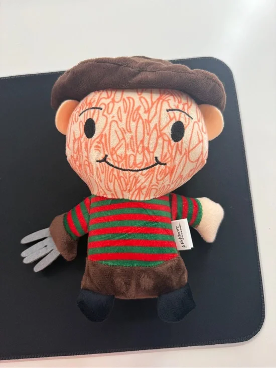 Nightmare On Elm Street Plush Toy Freddy Krueger Squeaky Dog NWOT 9”
