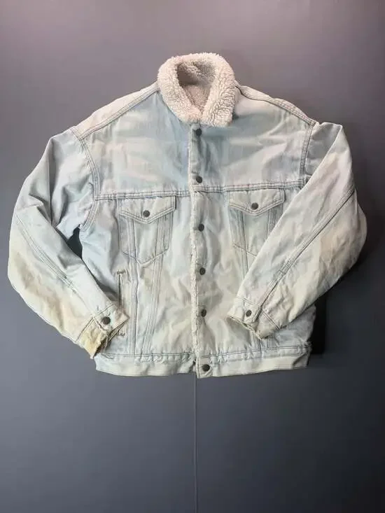 80’s Levi's Sherpa Denim Trucker Jacket Size 42 Blue USA Made Vintage