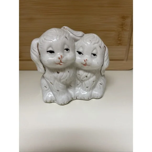 Vintage Puppy Dogs Figurine Porcelain Ceramic White‎ W/Gold Spots China