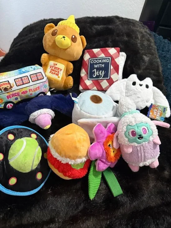 Bark Box Dog Toys Lot of 10 toilet paper mana ray Peace bus alien