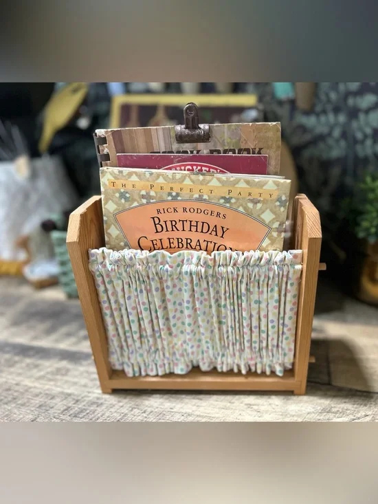 Wooden Fabric Pocket Organizer Mail Recipe Card Holder Cottagecore Polka Dot