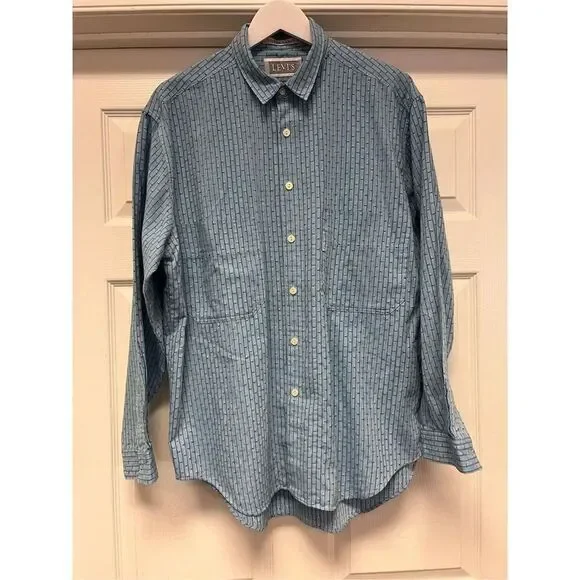 Levi’s Silver Label Blue Textured Button Down Shirt sz L