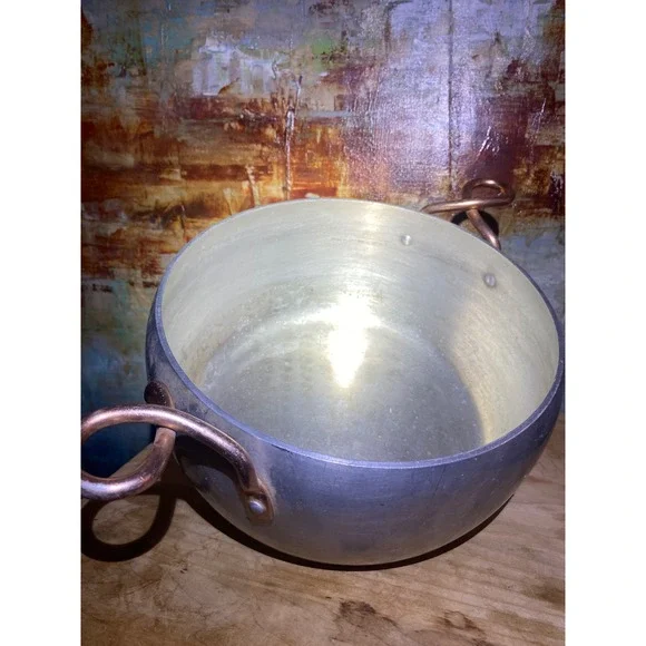 Vintage Wear-Ever Hallite 5.5 Qt‎ Aluminum Stock Pot 2106 Copper Handles USA