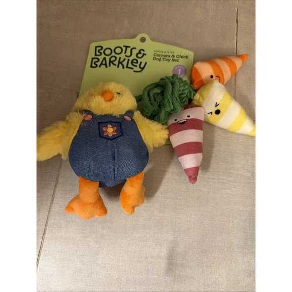 Boots & Barkley Carrots & Chick Plush Dog Toy Set Squeaky Cuddle Fetch New