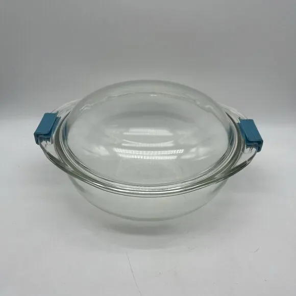 Vintage PYREX 1.5 Qt. Casserole #023 Baking Dish Bowl, Lid #683-C, Sealing Cips