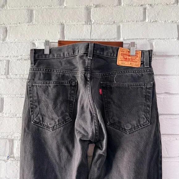 Vintage 00s Levi’s 505 Black Wash Red Tab Straight Leg Denim Jeans (Size 34x30)
