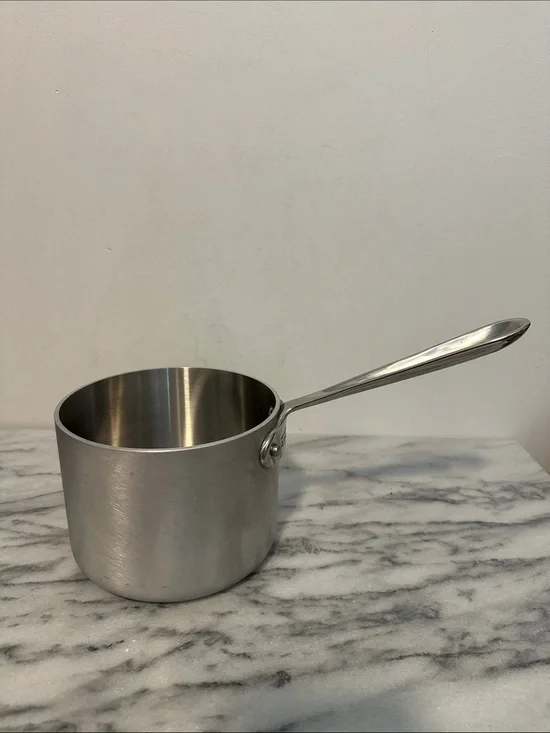 All clad mc2 brushed Stainless Steel 2Qt Saucepan made in USA