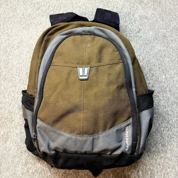 Dakine Element Backpack Brown Black Pockets Campus School Laptops Travel MTB