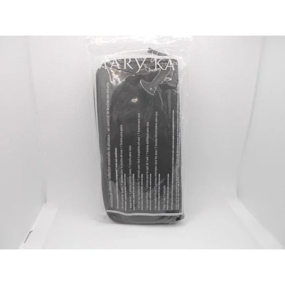 Mary Kay 5 Piece Makeup Brush Set with Zipper Case Sealed‎ 2017