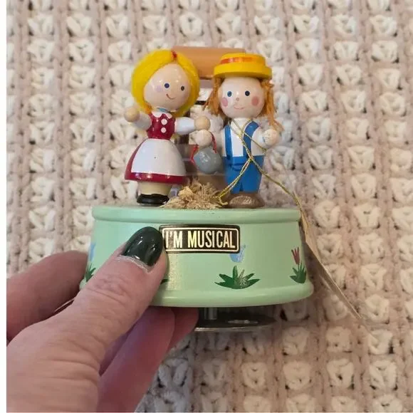 VTG Flambro Jack & Jill Taiwan Folksy Music Box Collectible Rustic Cottagecore