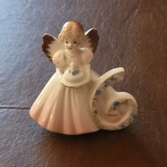 Josef Originals Through The Years Birthday Angel Girl 6 Years old Figurine