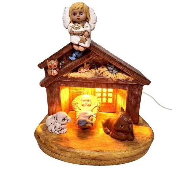 Vintage Ceramic Light Up Nativity Scene With Angel and‎ Baby Jesus Figurines