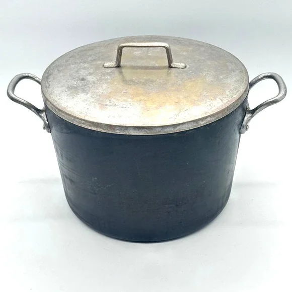 Magnalite GHC 12 Quart Stock Pot with Lid Black Anodized Aluminum 11.4L USA