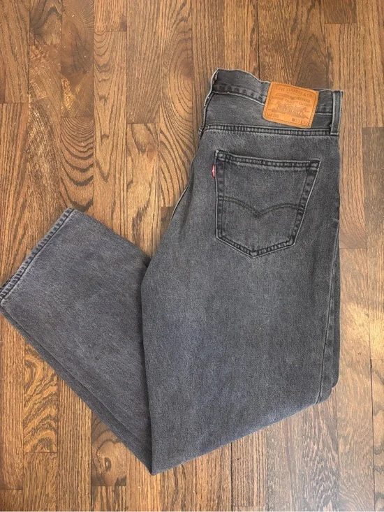 Levi's 568 - Men's Black/Dark Gray Relaxed Fit Jeans