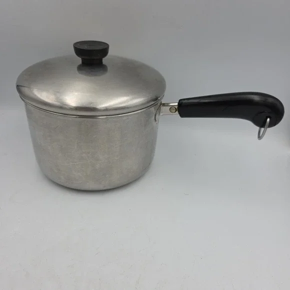 1801 Revere Ware 3 Quart Sauce Pan Pot w/Lid