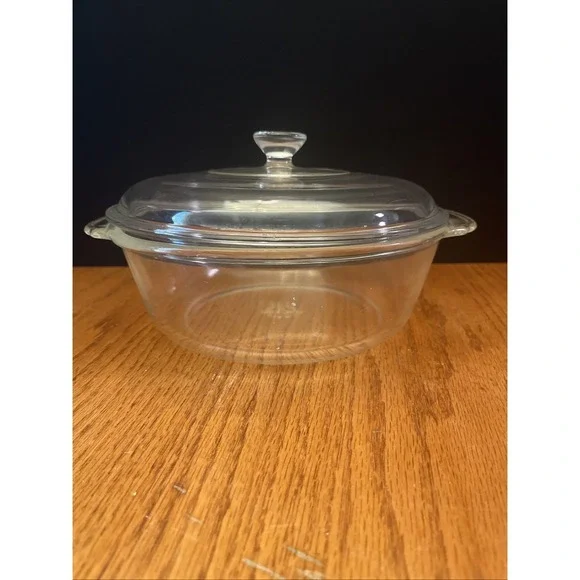 Vintage Fire King Anchor Hocking‎ Clear 2qt Casserole With Lid
