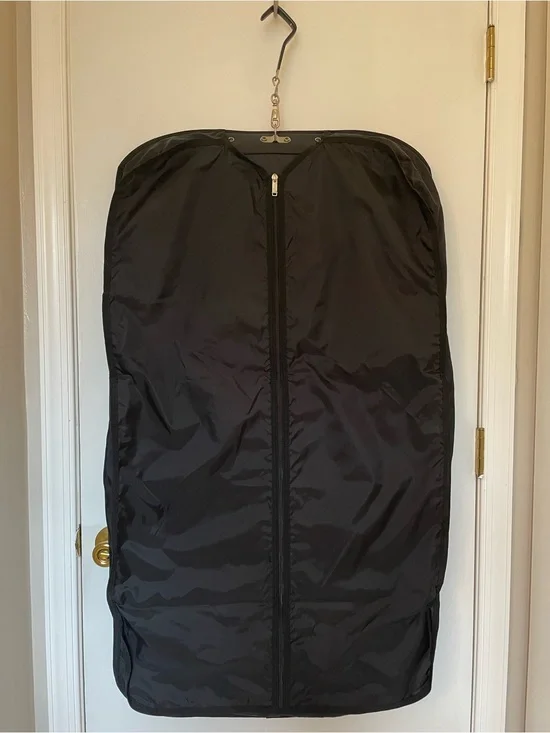 Men's Black Travel Garment Bag – Protective Suit Carrier