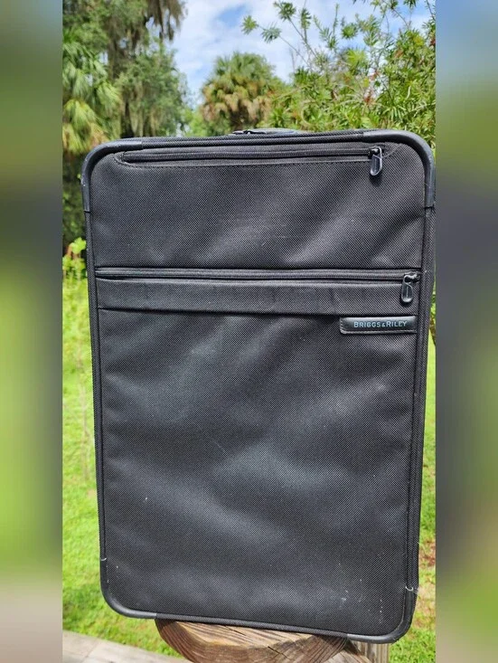 Briggs & Riley Black Rollaboard Carry-On – Slim Upright Travel Bag